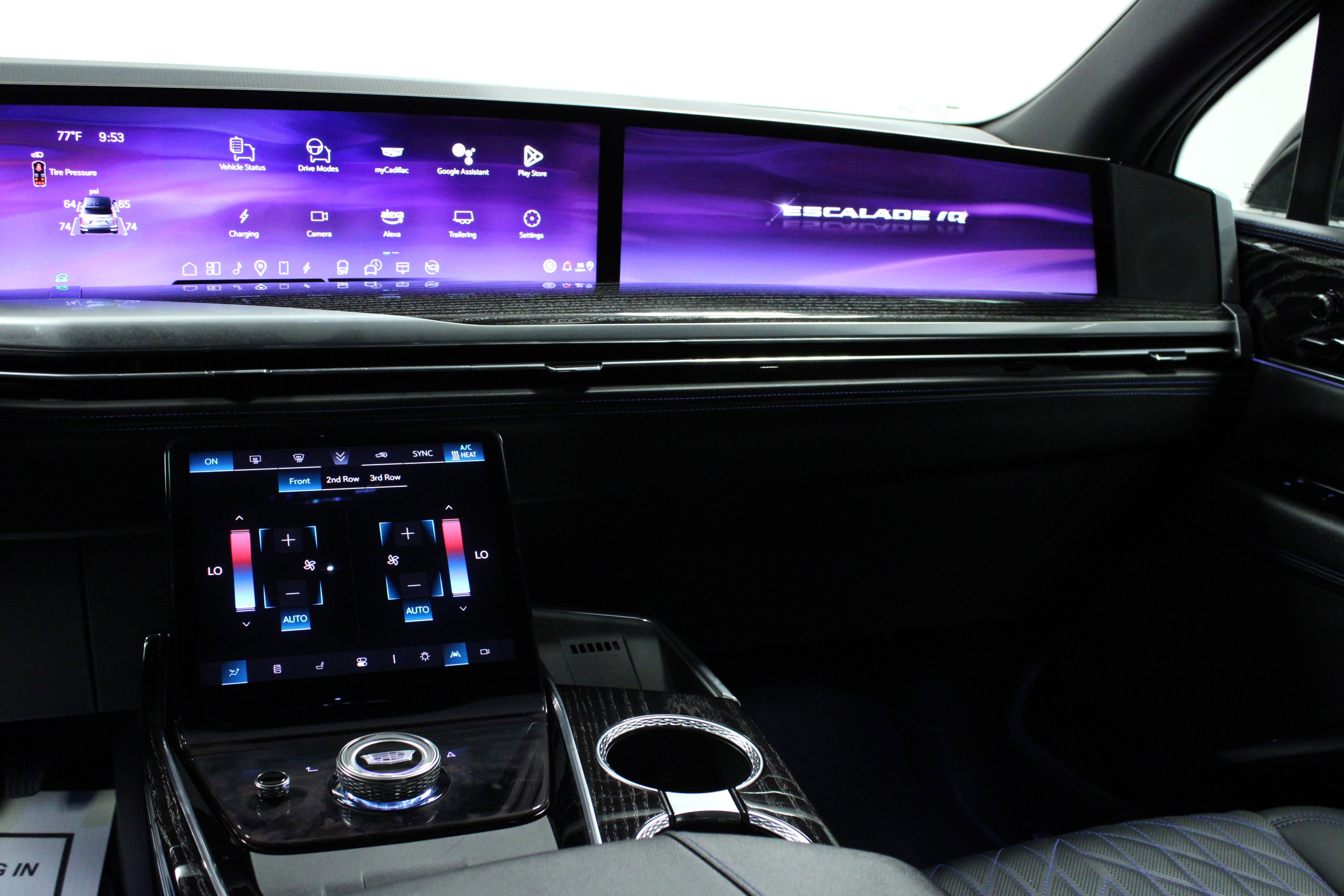 2025 Cadillac Escalade IQ Luxury photo 22