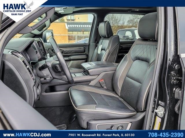 2025 RAM 1500 - Image 8