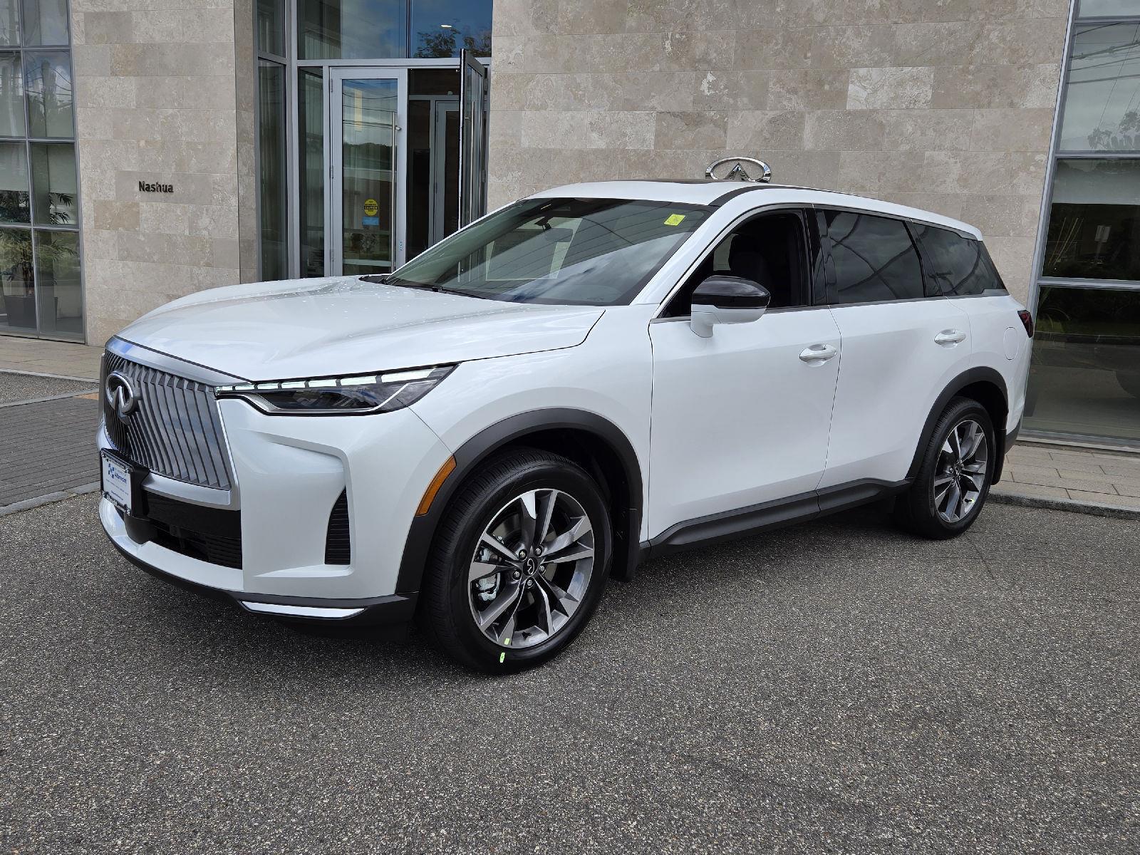 2026 Infiniti QX60 Pure AWD photo 2