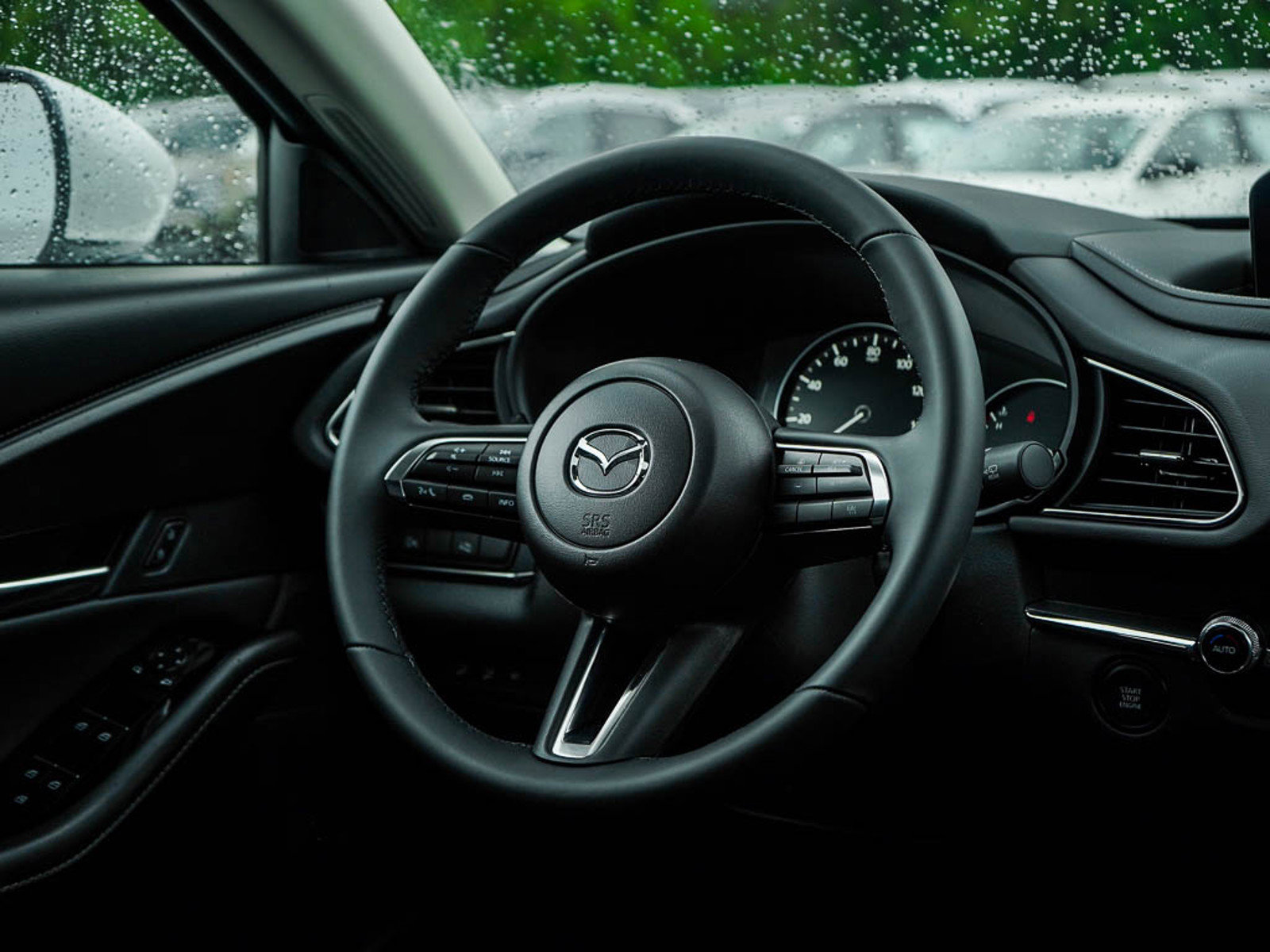 2025 Mazda CX-30 2.5 S Preferred photo 13