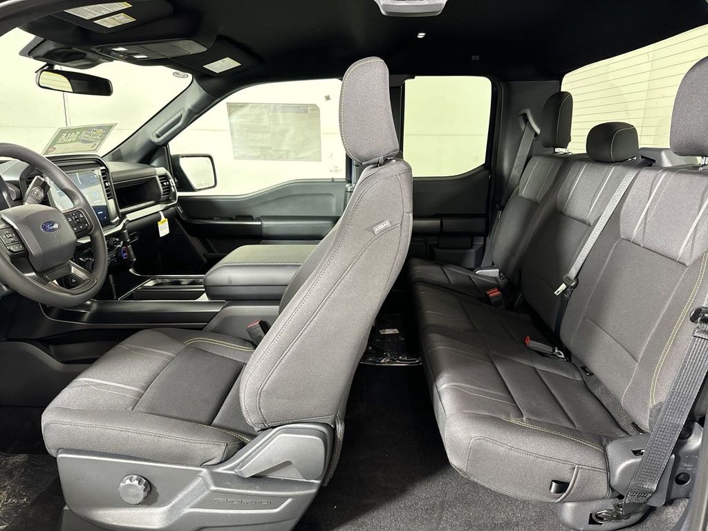 2025 Ford F-150 STX photo 8
