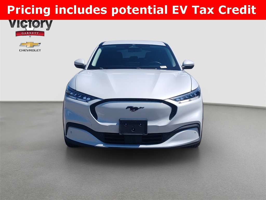 Used 2022 Ford Mustang Mach-E Select RWD with VIN 3FMTK1RM7NMA00080 for sale in Garnett, KS