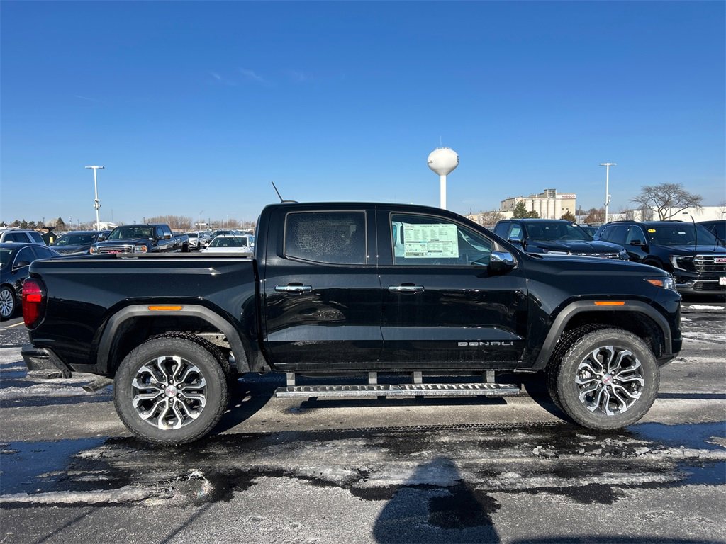 2026 GMC CANYON - Image 8