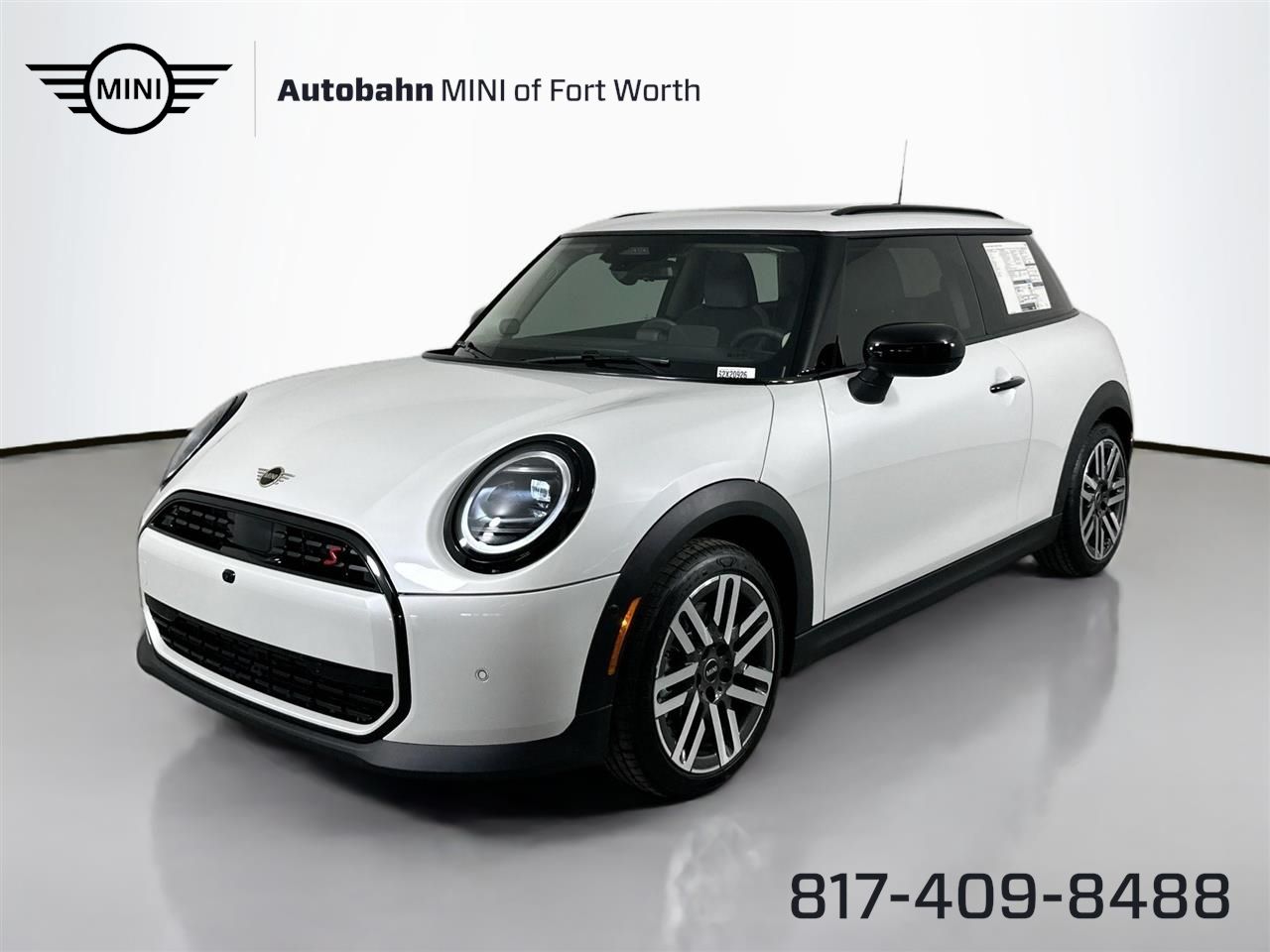 2025 MINI Hardtop 2 Door S's photo