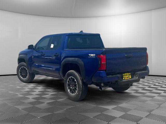 2025 Toyota Tacoma TRD Off-Road photo 3