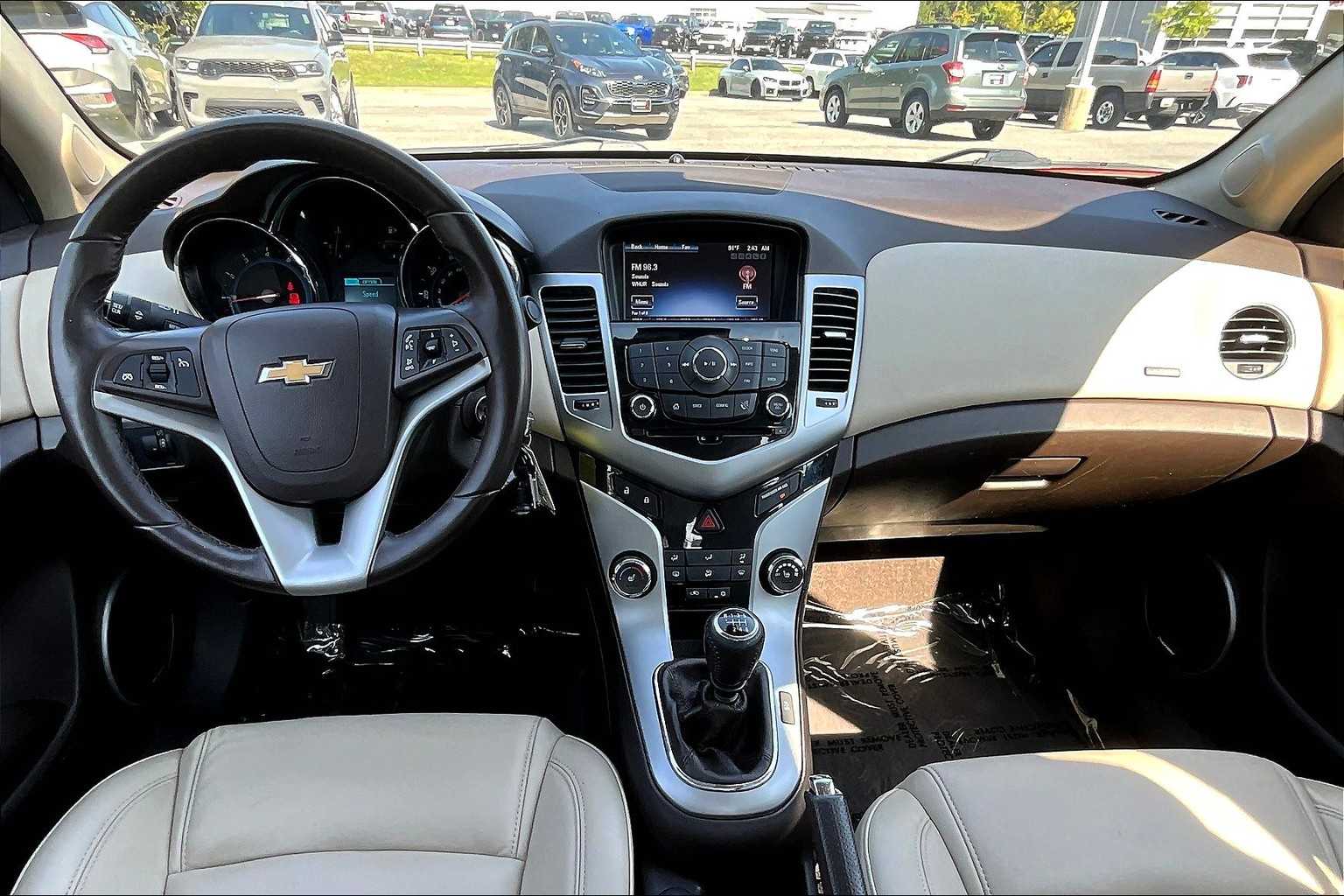 2014 Chevrolet Cruze photo 14