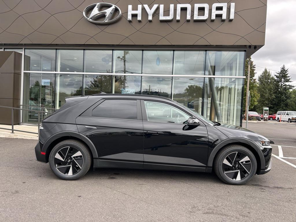 2025 Hyundai Ioniq 5 SEL photo 5
