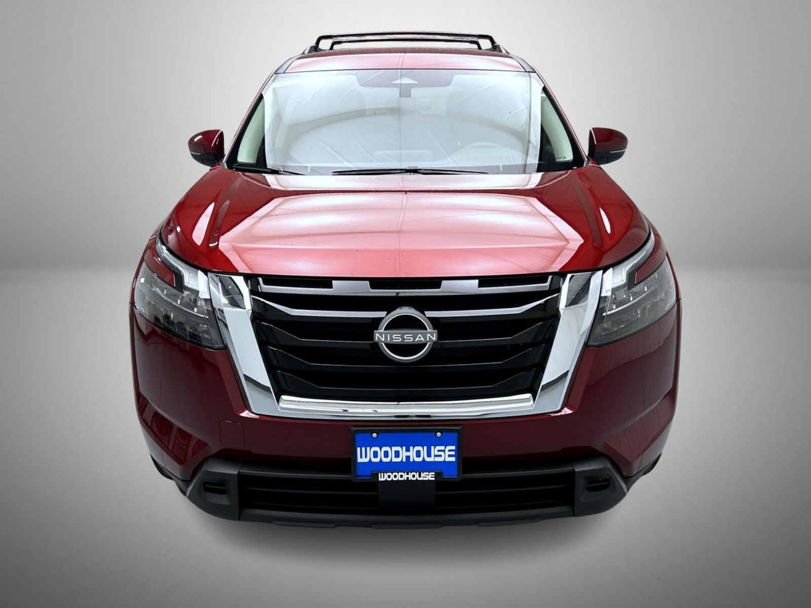 2025 Nissan Pathfinder SV photo 2