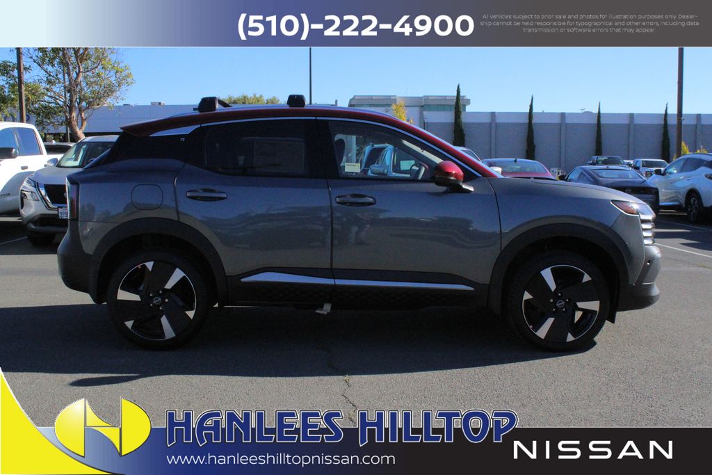 2026 Nissan Kicks SR photo 3