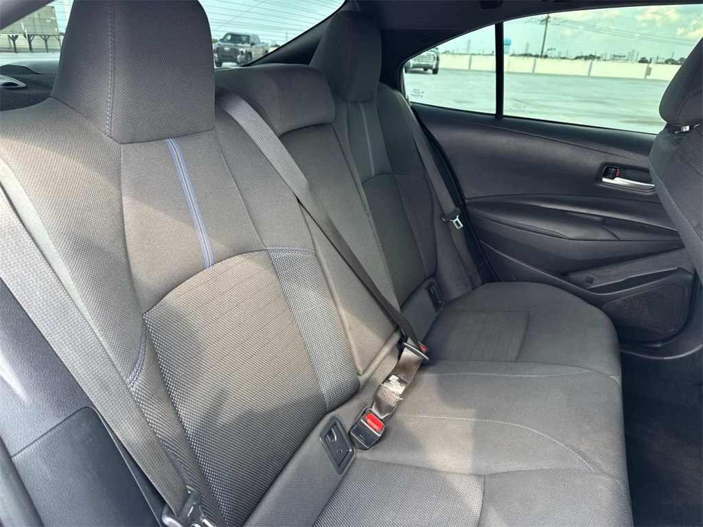 2022 Toyota Corolla SE photo 8