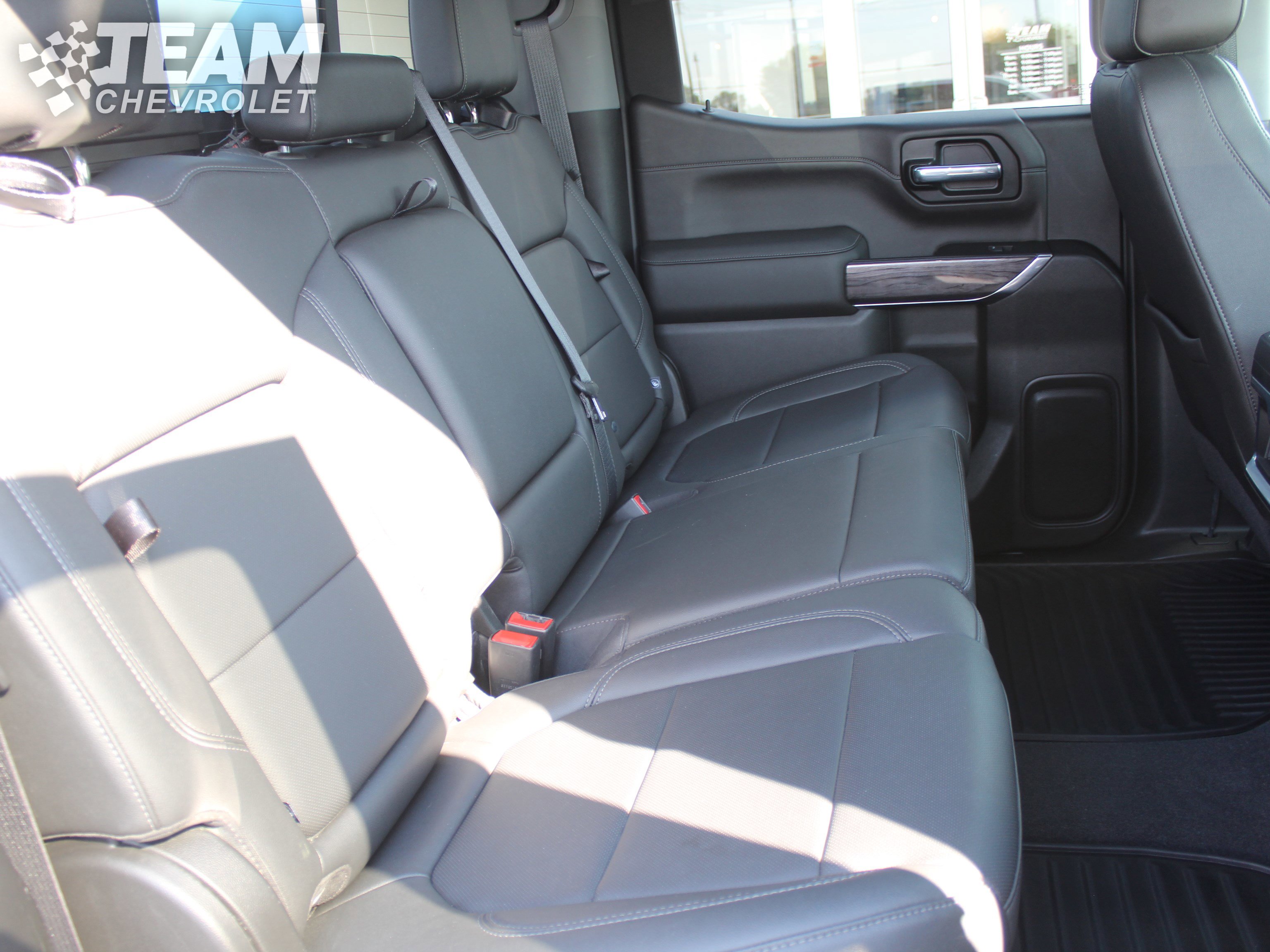 2022 Chevrolet Silverado LTZ photo 26