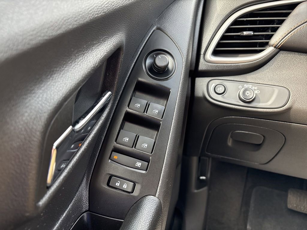2022 Chevrolet Trax LT photo 20