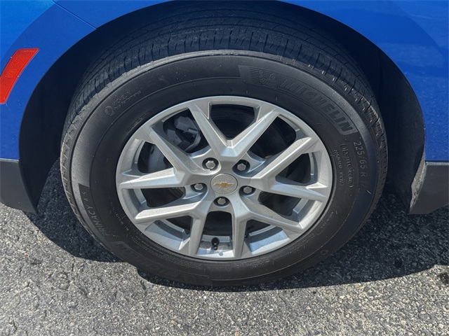 2024 Chevrolet Equinox LT photo 10