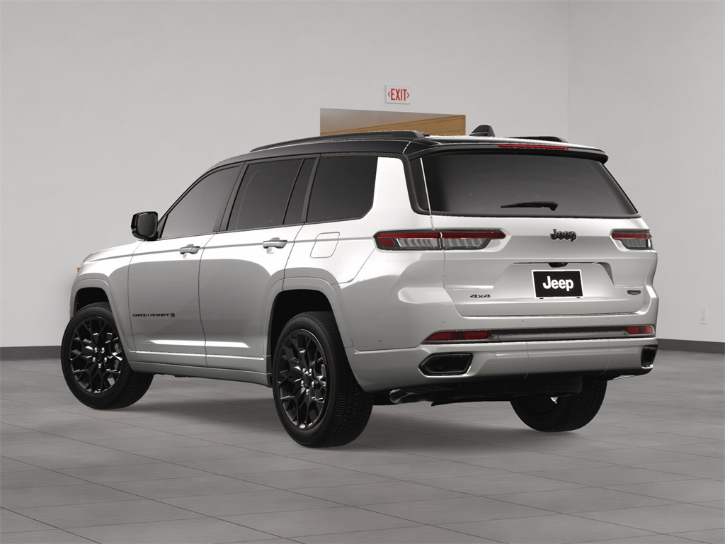 2025 Jeep Grand Cherokee L Summit Reserve photo 4