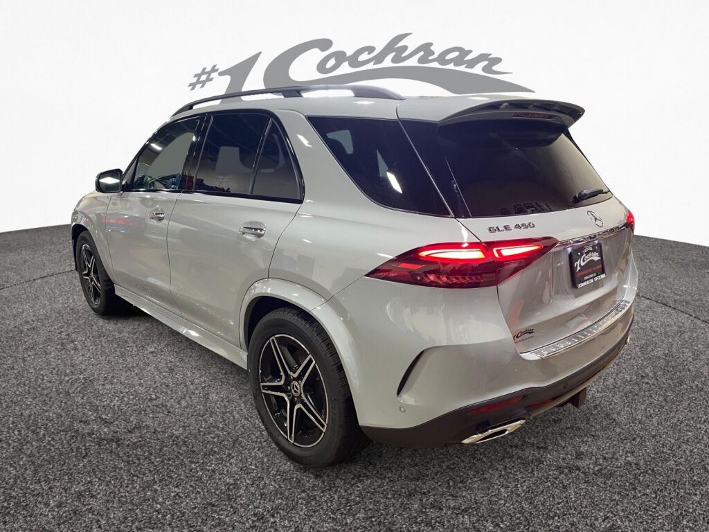 2025 Mercedes Benz GLE 450 4MATIC photo 4