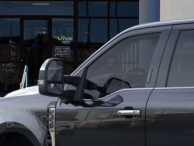 2024 Ford F-350 Lariat photo 20