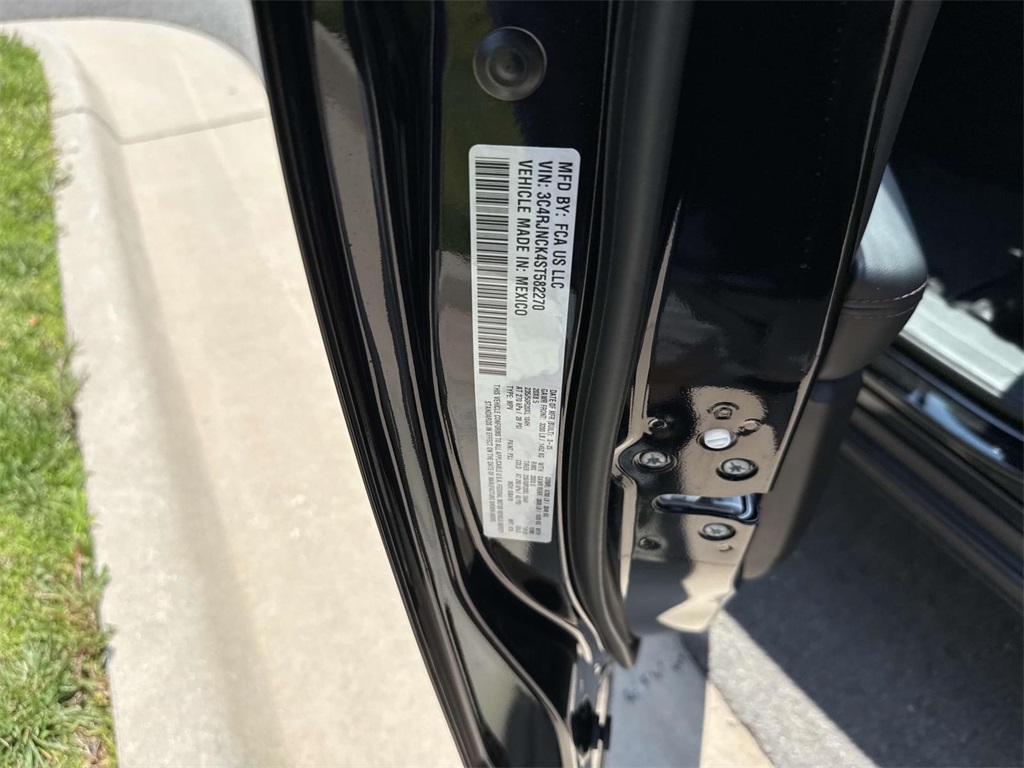 2025 Jeep Wagoneer S Limited photo 18