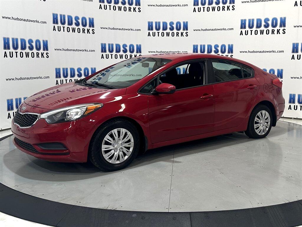 2016 Kia Forte LX photo 2