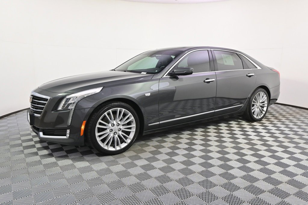 Used 2017 Cadillac CT6 Luxury with VIN 1G6KD5RS9HU152462 for sale in Minneapolis, Minnesota