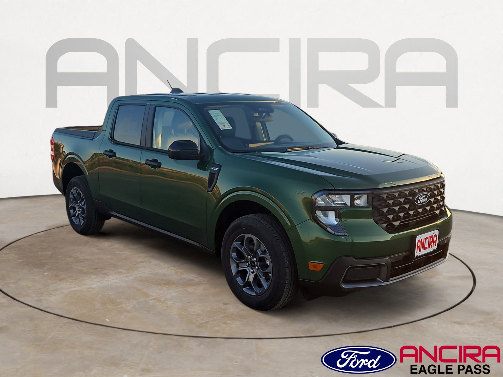 2025 Ford Maverick XLT's photo