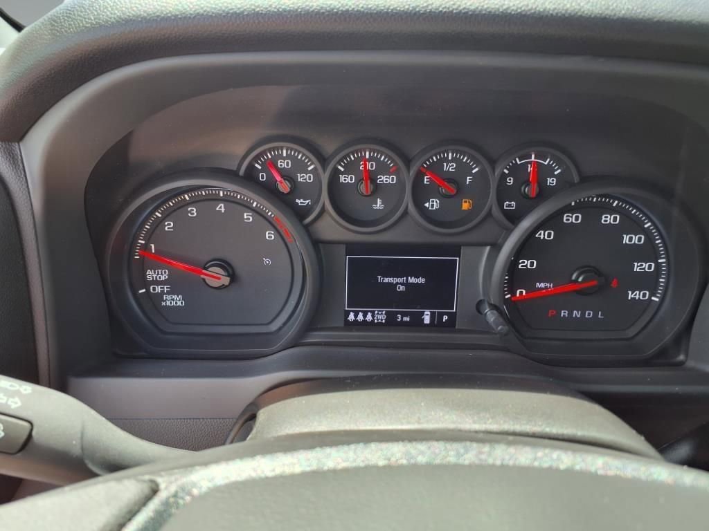 2025 Chevrolet Silverado 1500 Custom photo 13