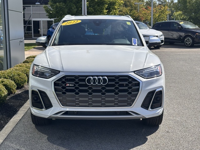 2022 Audi SQ5 Premium Plus photo 2