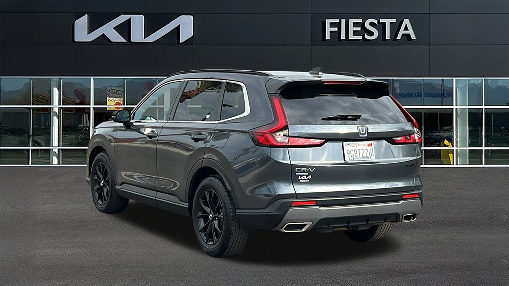 2023 Honda CR-V Hybrid Sport photo 3