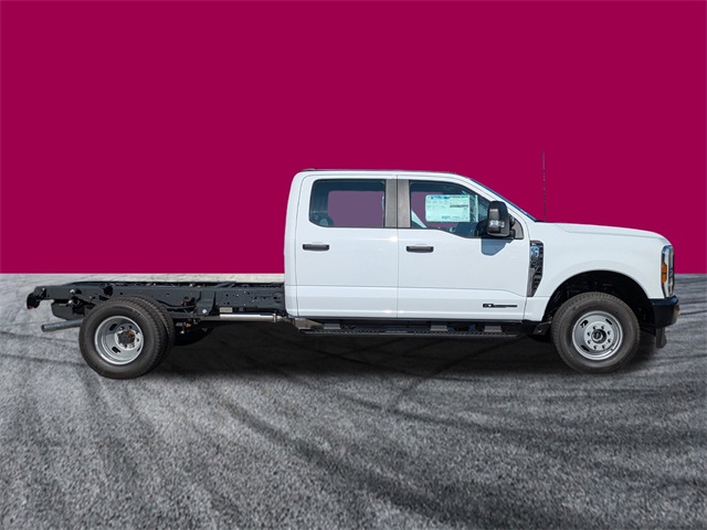 2026 Ford F-350 XL photo 3