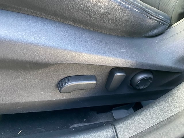 2023 Subaru Outback Limited XT photo 17