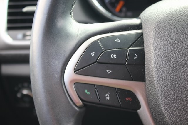 2018 Jeep Grand Cherokee Laredo E photo 11