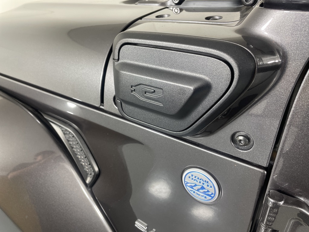 2022 Jeep Wrangler Unlimited Sahara 4xe photo 15
