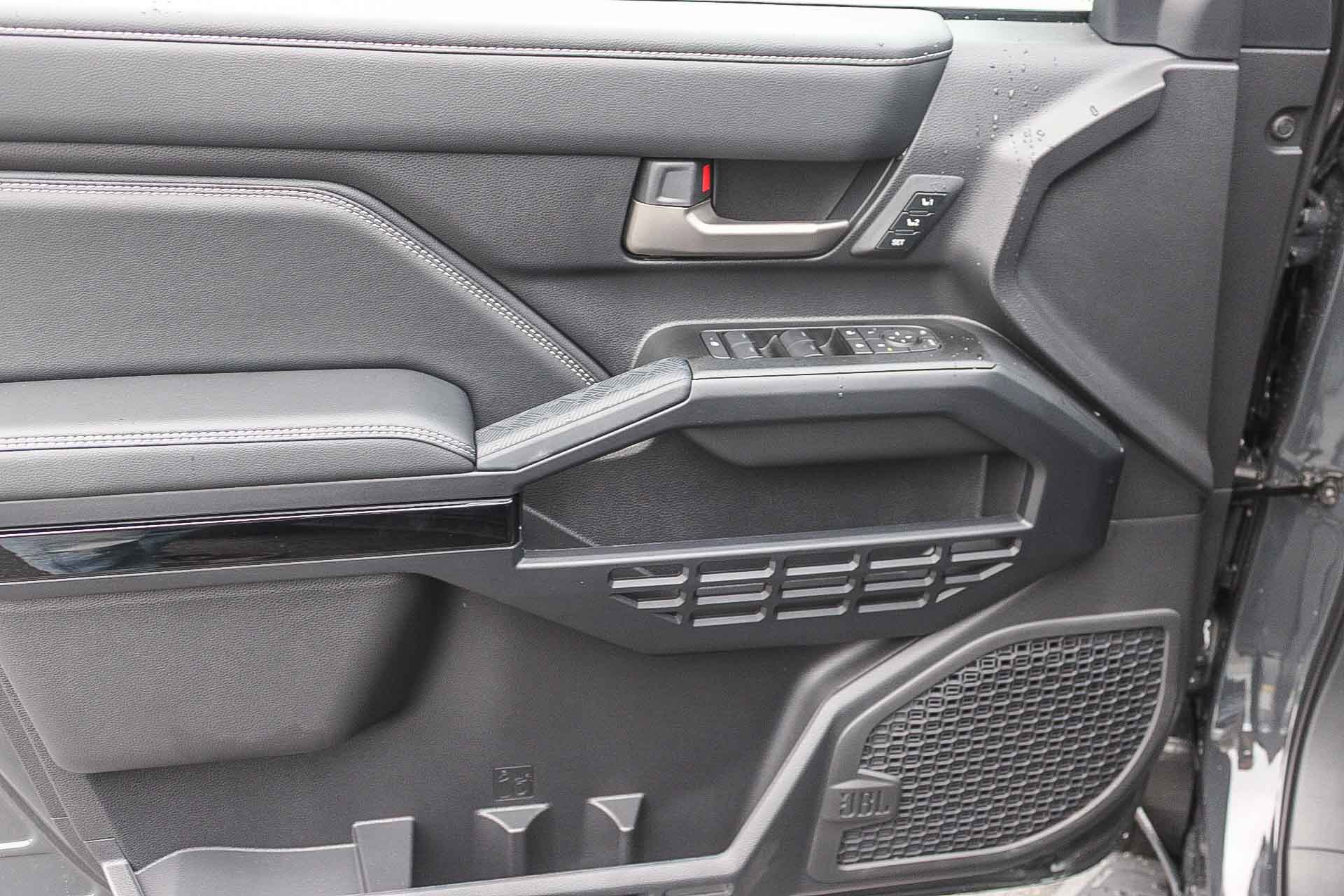 2025 Toyota 4Runner Limited photo 20