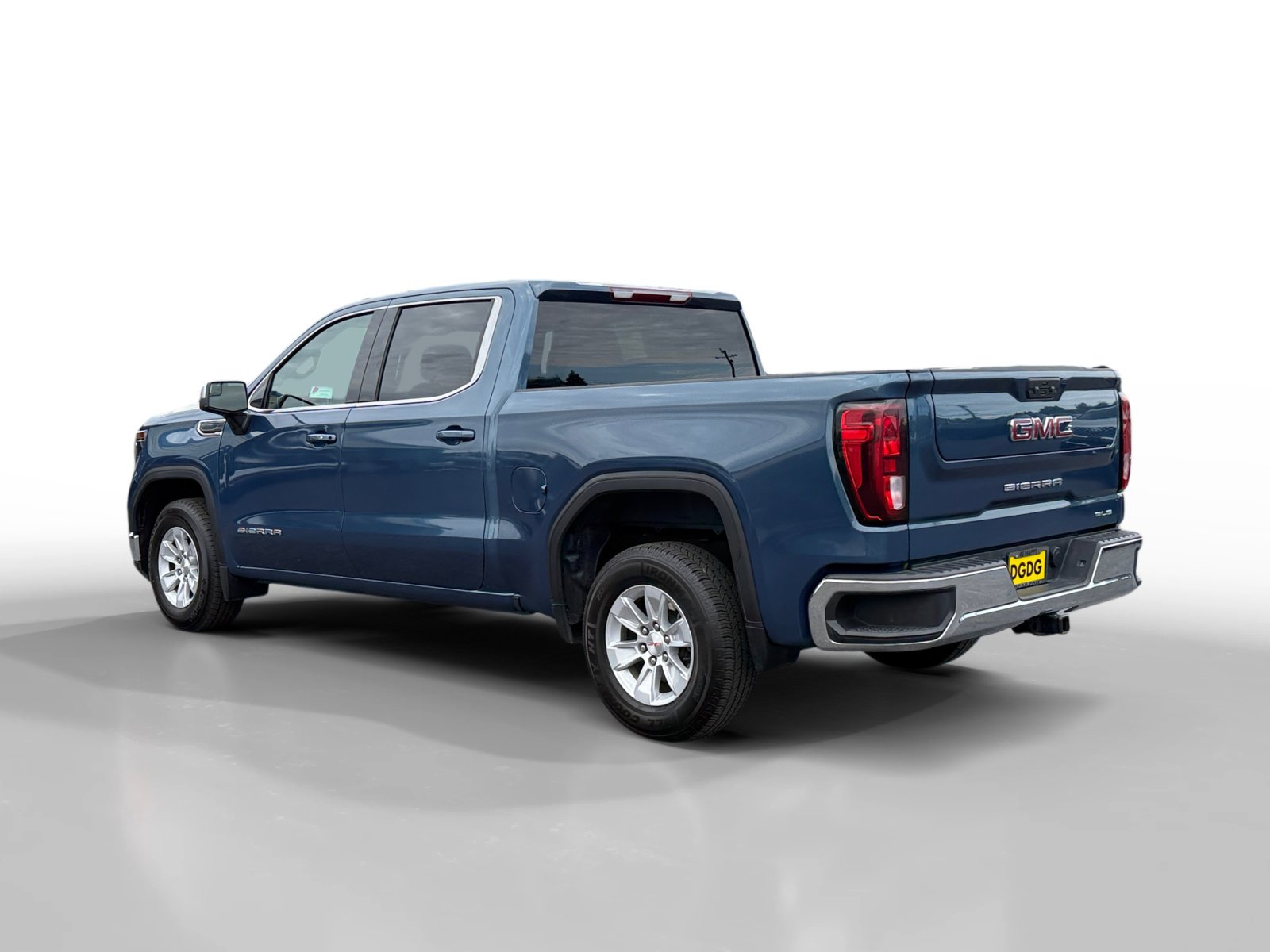 2024 Gmc Sierra 1500 SLE photo 3