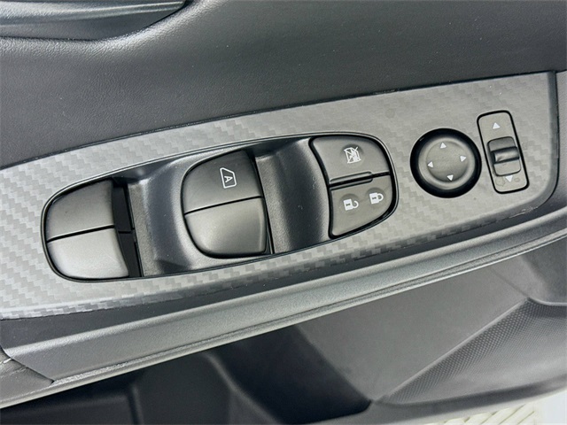2025 Nissan Sentra S photo 9