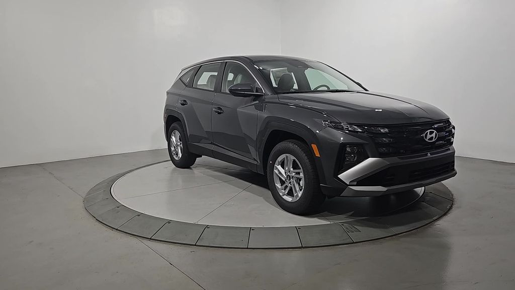 2026 Hyundai Tucson SE photo 7
