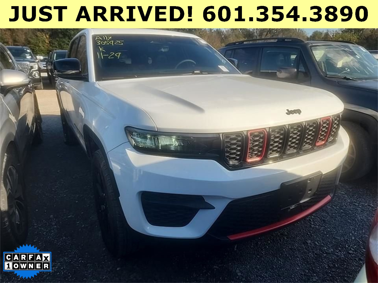 2025 Jeep Grand Cherokee Altitude's photo