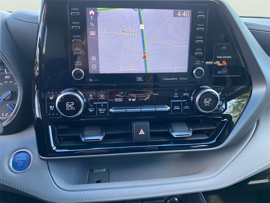 2021 Toyota Highlander Hybrid Limited photo 22