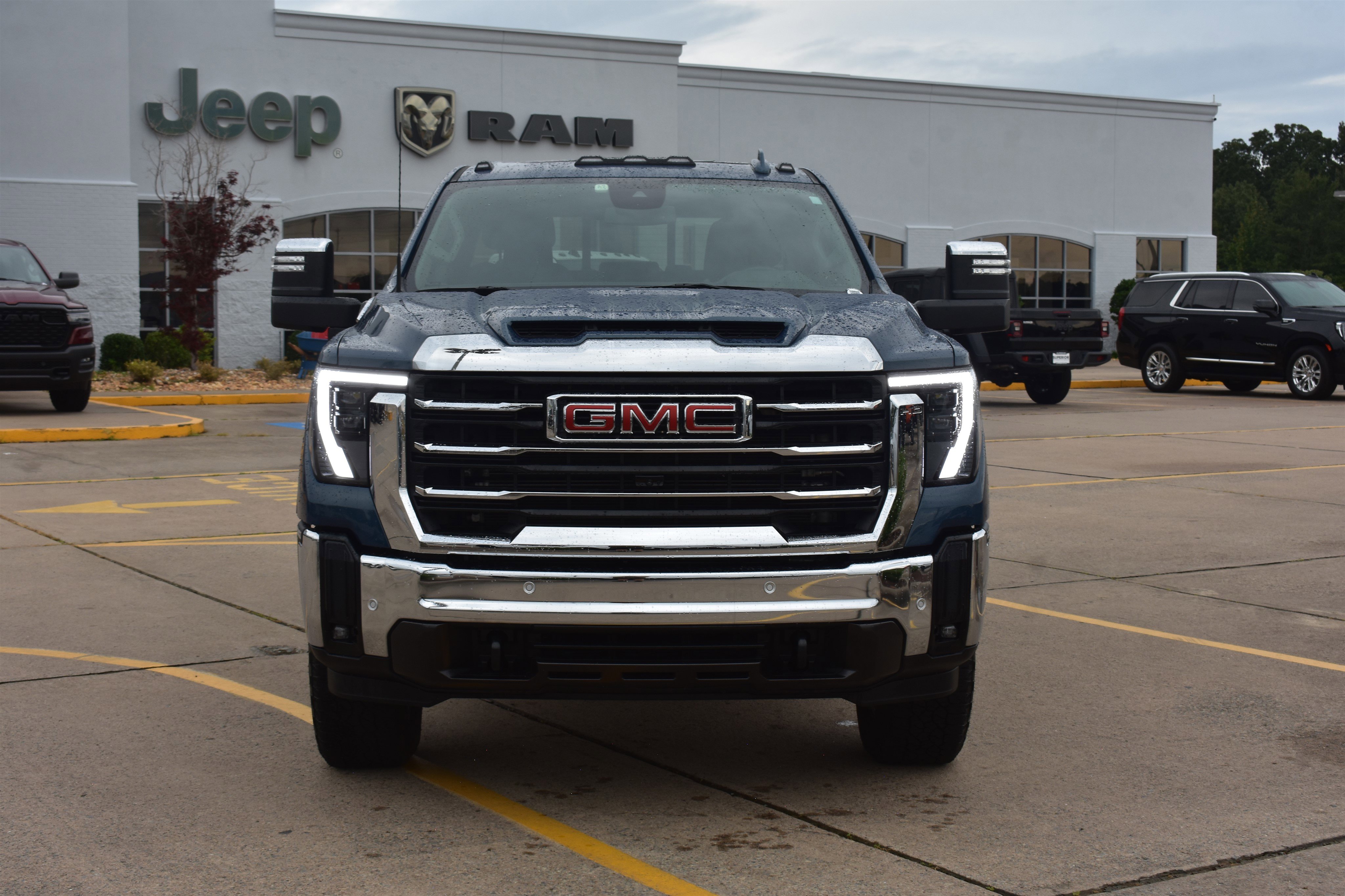 Used 2024 GMC Sierra 2500HD SLT with VIN 1GT49NEY9RF311133 for sale in Little Rock