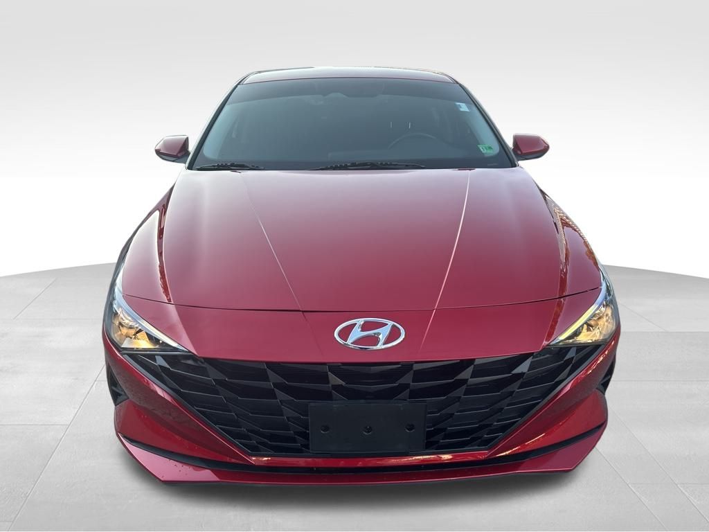2022 Hyundai Elantra SEL Convenience photo 8
