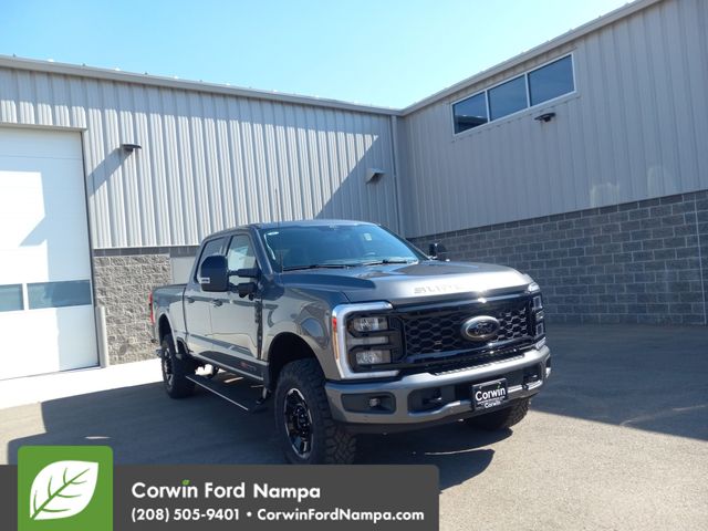 New 2025 Carbonized Gray Metallic Ford Lariat image 1