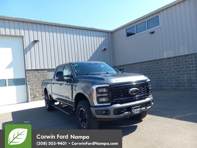 2025 Ford F-350SD Lariat