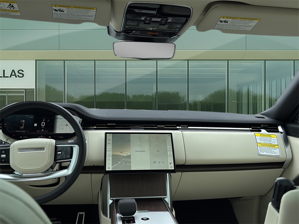 2025 Land Rover Range Rover SE photo 15