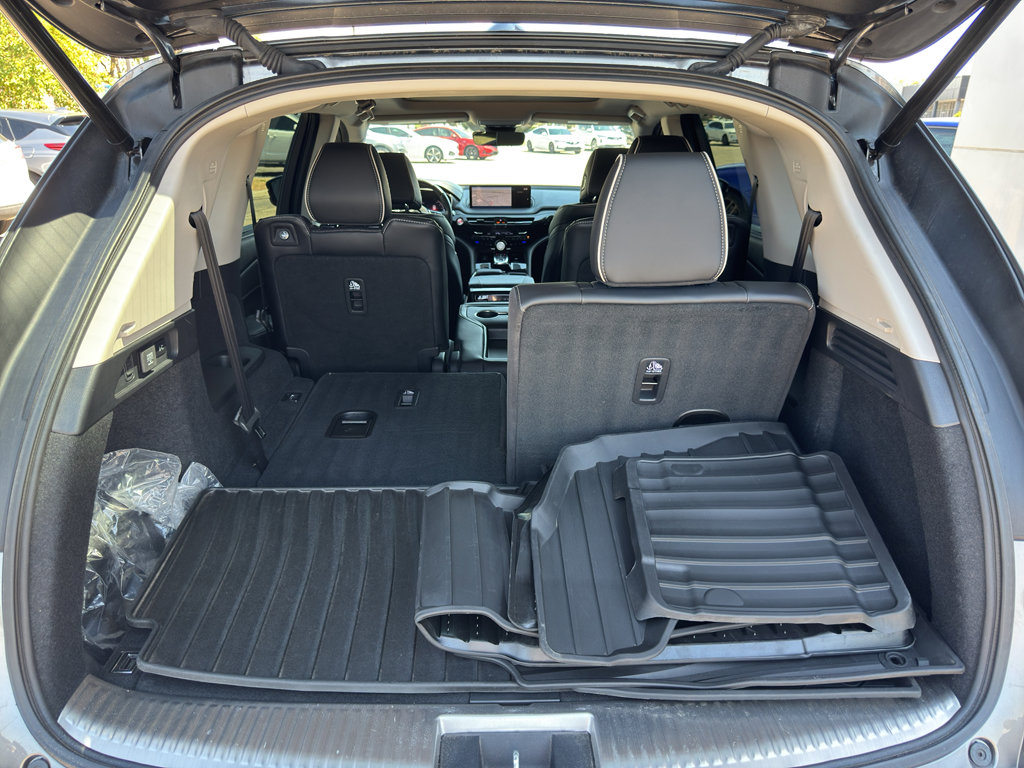 2022 Acura MDX SH-AWD Advance photo 21