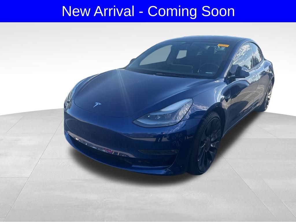 2023 Tesla Model 3 Performance's photo