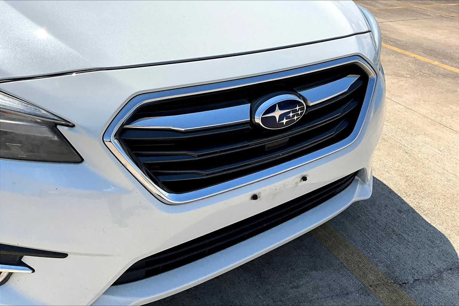 2018 Subaru Legacy Limited photo 24