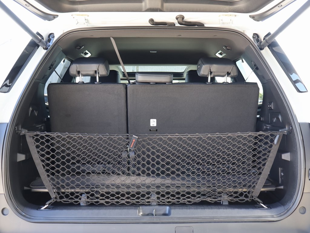2025 Toyota Sequoia Platinum photo 15