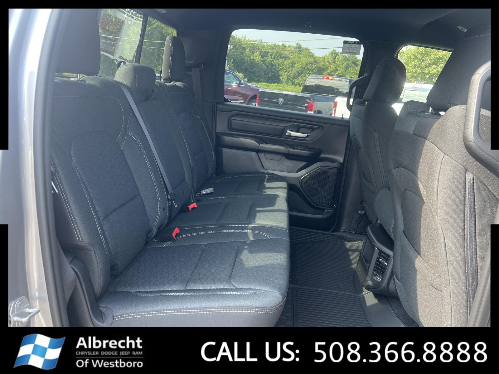2026 Ram 1500 Warlock photo 16