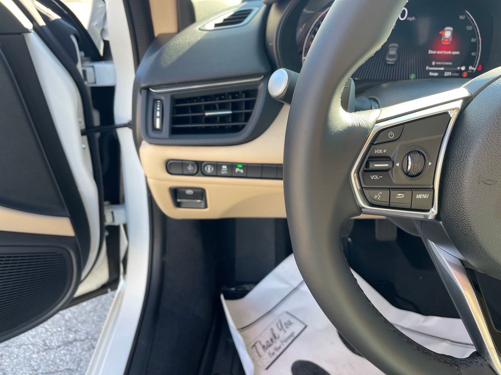 2025 Acura TLX Technology photo 12