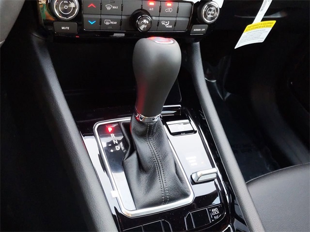 2026 Jeep Compass Latitude Altitude photo 19