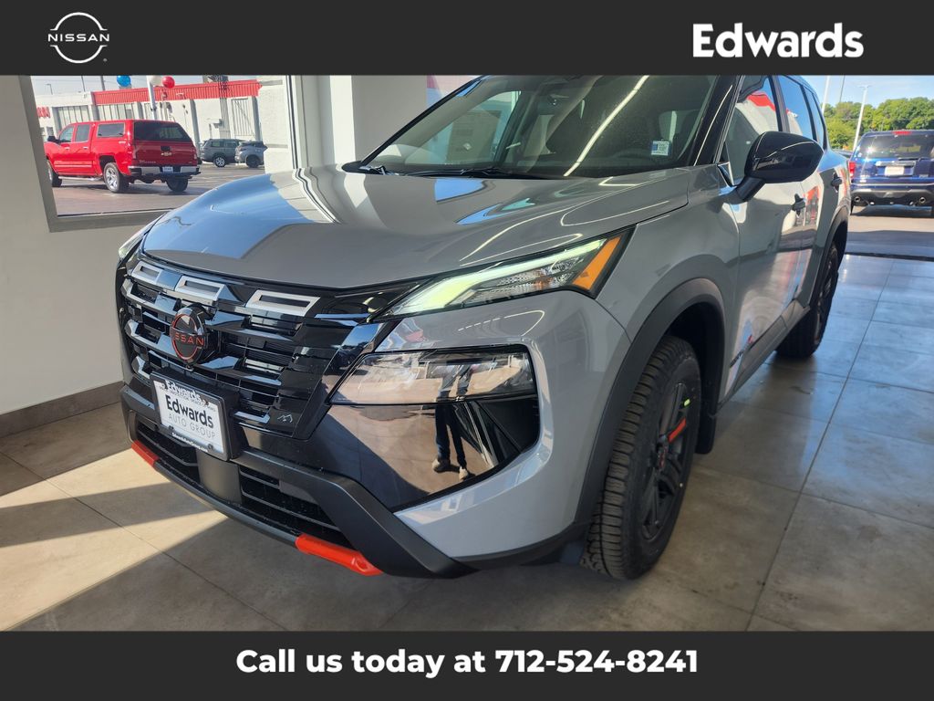 2026 Nissan Rogue SV photo 4